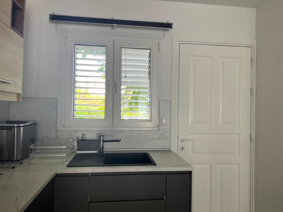 Modern Seaview Townhouse In Coral Bay (Adults Only) Apartment Peyia Luaran gambar